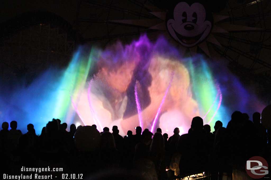 Still no pop up projection domes in World of Color, was hoping after the recent work they would be back.