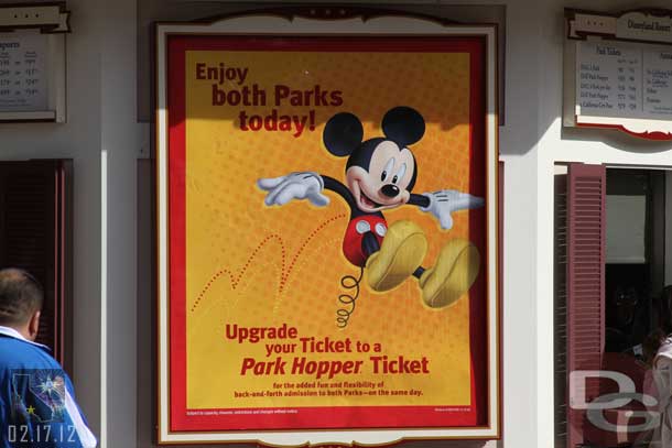 A new direction in marketing?  Now Park Hopper vs Annual Passes?   