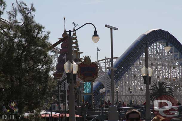 The light/speaker towers have returned to the parade route.