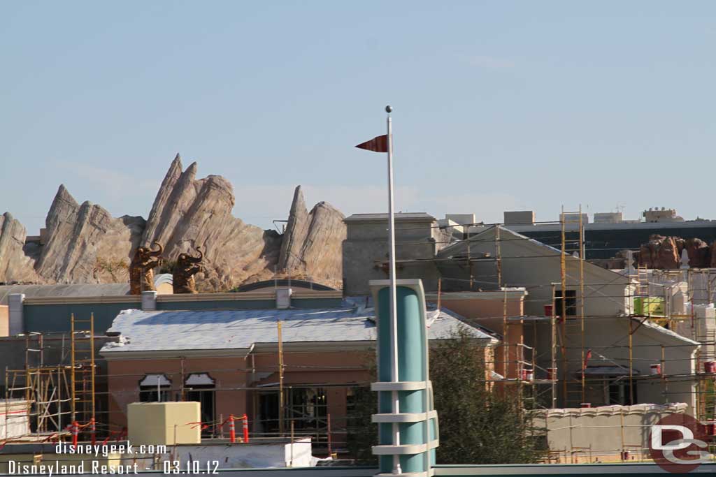 Wonder if the elephants are staying.. thought they were to be removed.  From this angle they look kind of interesting with the Cadillac range backdrop.