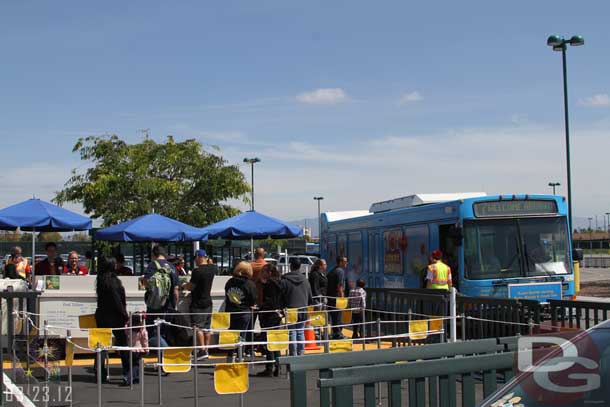 No lines for the bus and only a couple people in line for tickets.