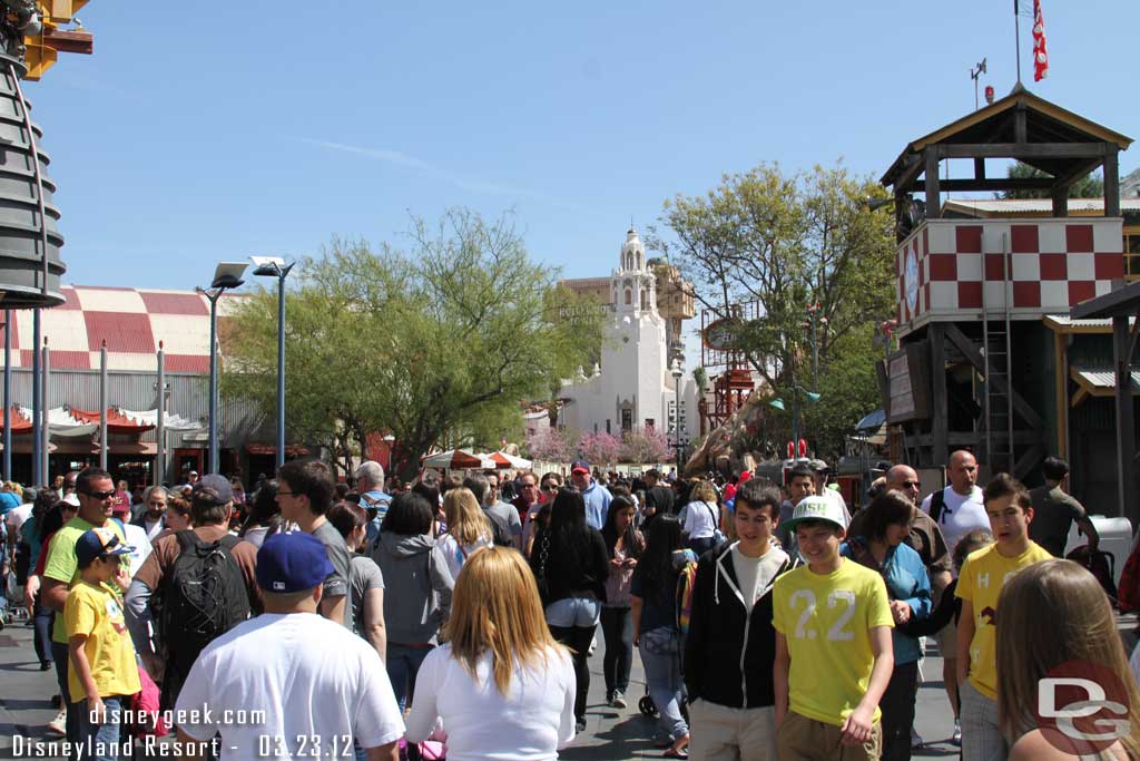 A lot of people walking through Condor Flats this afternoon.