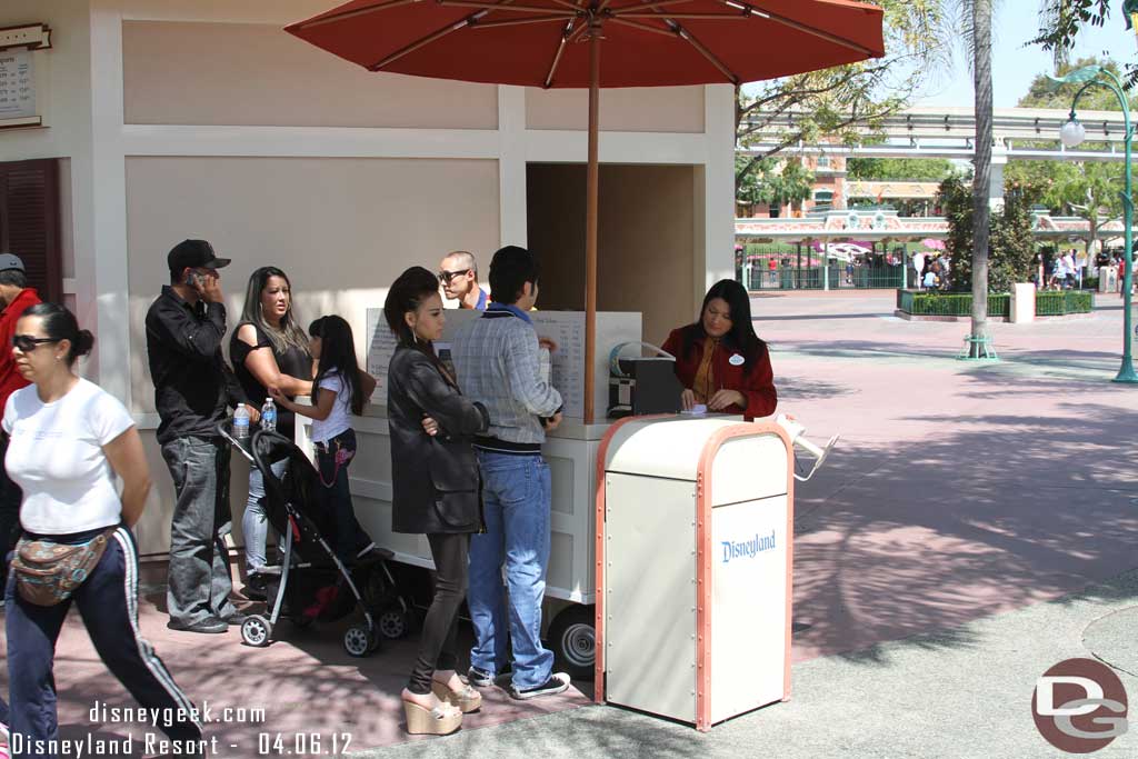 There was a kiosk set up to sell tickets in addition to the ticket booths.