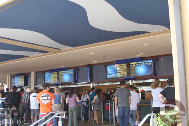 The menu boards at Tomorrowland Terrace are now LCD screens, reminds me of WDW.