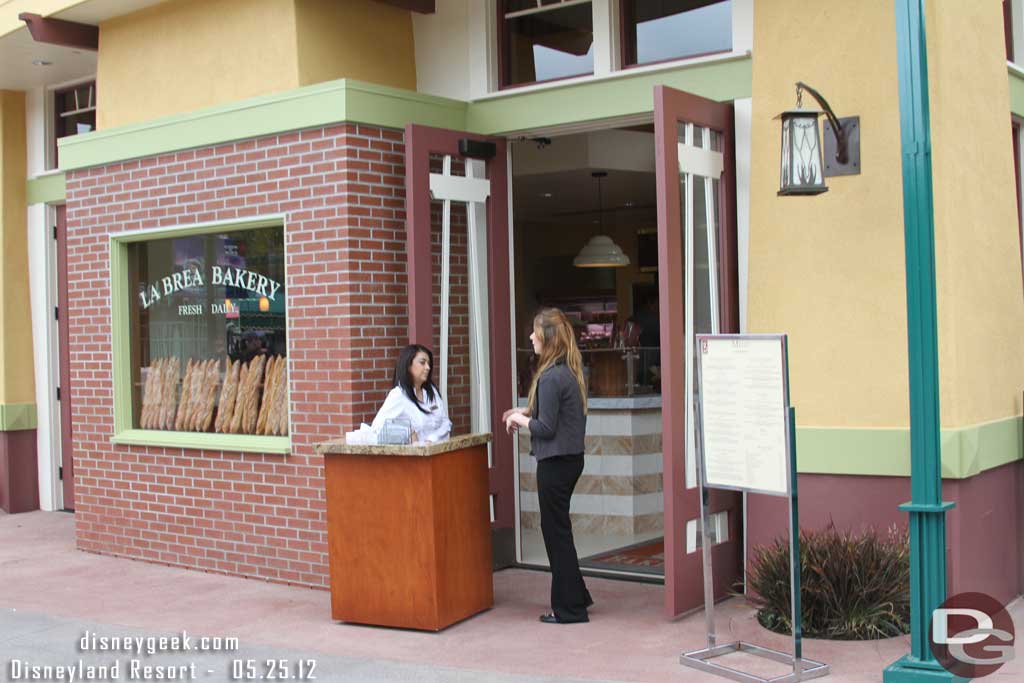 The entrance for the table service location.