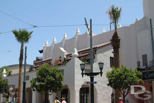 Notice the Carthay Circle sign.  Also quite a few plants up on the balcony now.