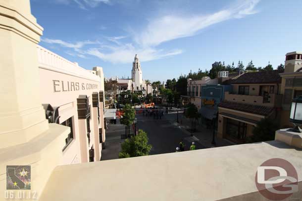 A quick look at Buena Vista Street.  Not very good thanks to the shadows..