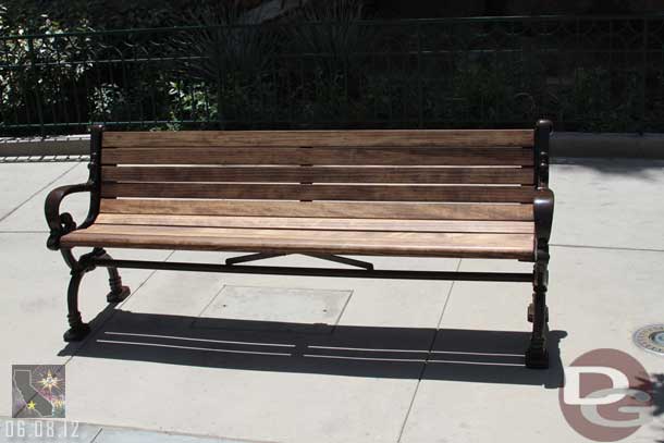 Do not remember seeing this bench in Carthay Circle last week..