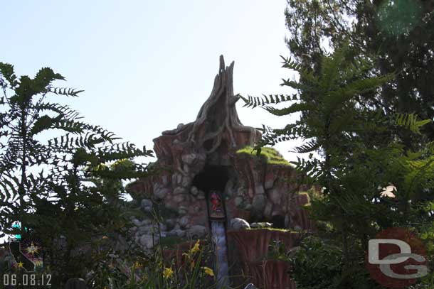 A random Splash Mountain picture as I roamed around Disneyland.