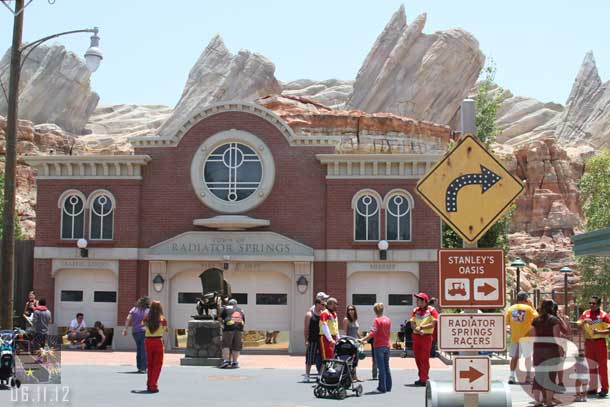 Plenty of Cast Members out front since the Racers were down.