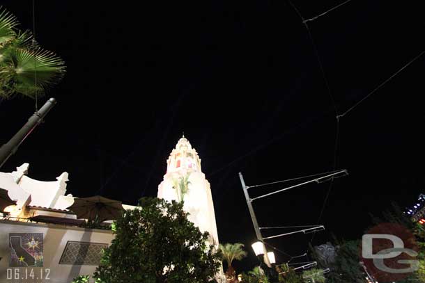 Pictures of the Carthay as we walked by.