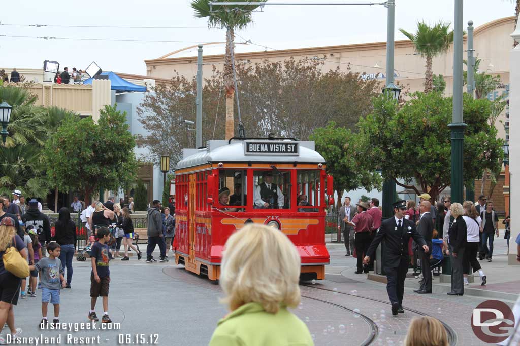 The Red Car making its way into Carthay Circle.  (I never did find time to go for a round trip ride.. next visit!)