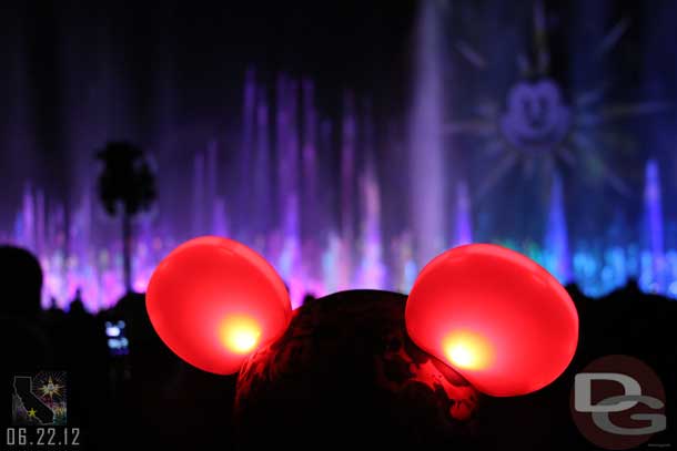 Found myself a spot for World of Color near the back of the Yellow section.  I lined up behind someone with Glow with the Show Mouse Ears.