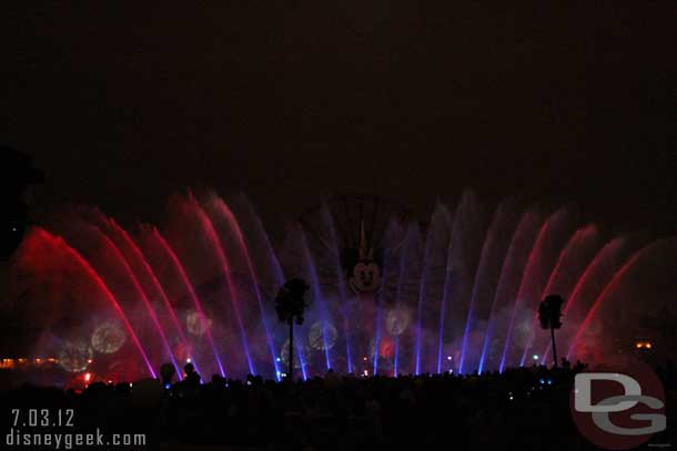 Headed back to DCA to catch the full World of Color show and use a Fastpass I picked up earlier in the day.  So a couple pictures from the Blue section.