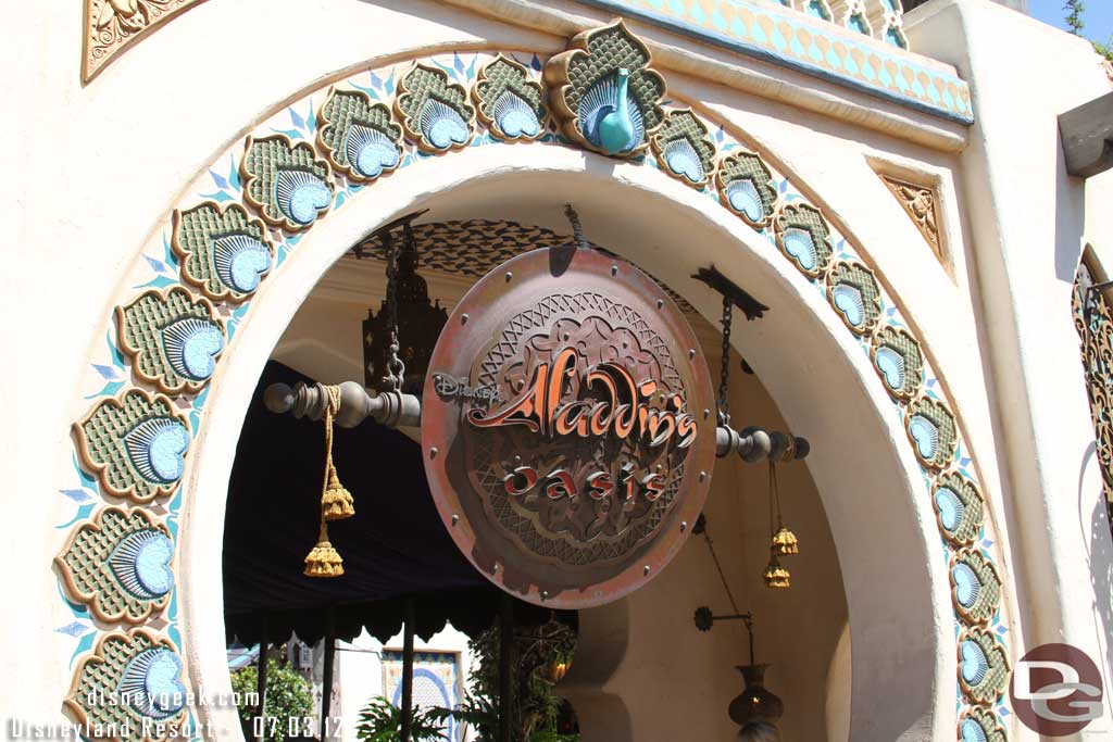 Aladdins Oasis is open during the day.  It provides some extra seating as well as a place for a Meet and Greet.