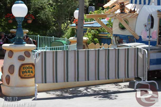 Some painting going on in Toontown.