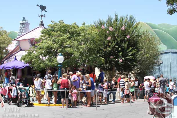 A healthy wait for Minnie consider it was nearly 90 degrees and as you can see no shade in that queue.  Felt like telling these folks to go check out the Big Thunder Ranch Jamboree you can see the characters in the shade with no wait!