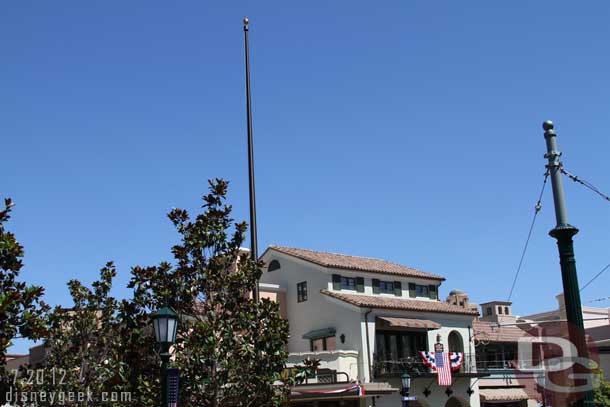 On Buena Vista Street the flag was already down for the day.