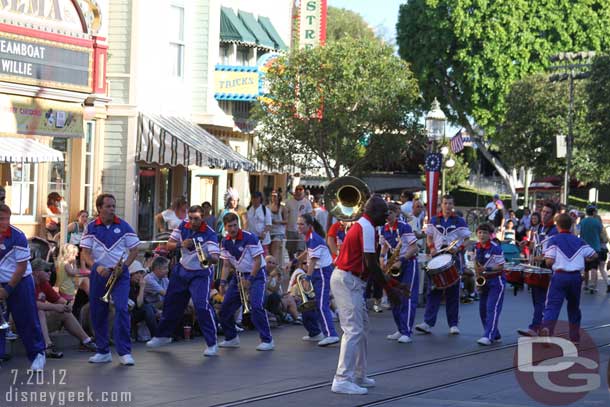 For those of you who enjoy the College Band.. some more pictures, this time from their pre-parade set.