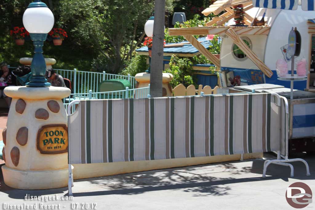 Some painting going on in Toontown.