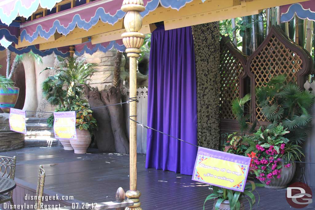 Stopped by the Oasis in Adventureland.  Noticed plenty of signs up in an attempt to keep guests off the stage area.