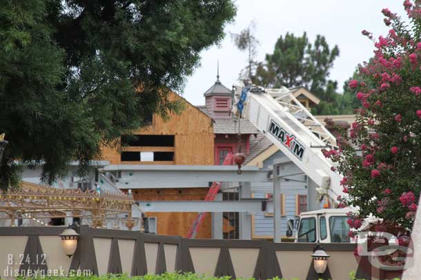 More steel supports for the new structures/facades in the Fantasy Faire.