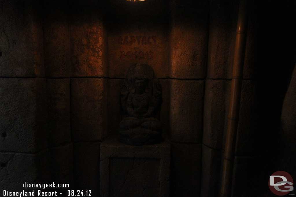 Some random (and dark) pictures from Indiana Jones.