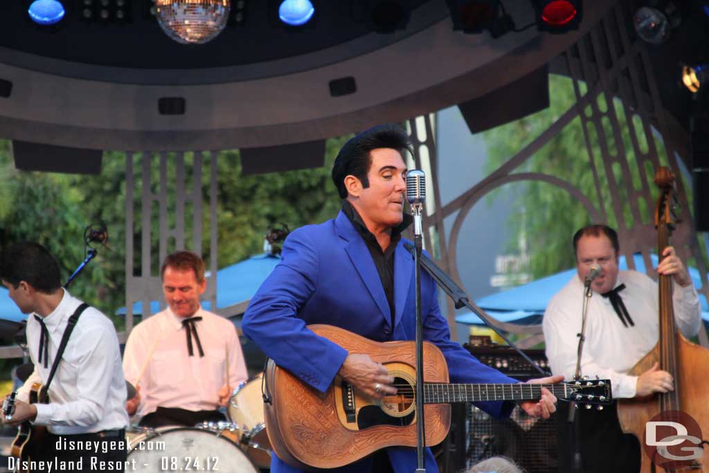 Scot Bruce/Elvis was performing at Tomorrowland Terrace.