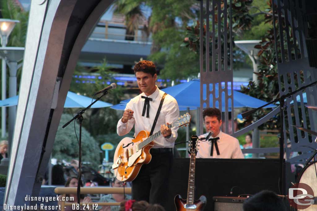 A different guitar player than usual in the band tonight.