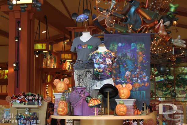 Halloween displays at World of Disney