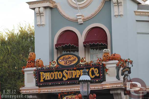 A couple pumpkin pictures from Main Street.