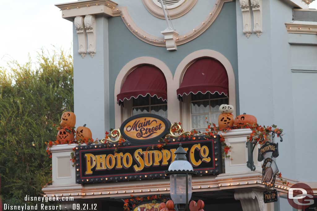 A couple pumpkin pictures from Main Street.