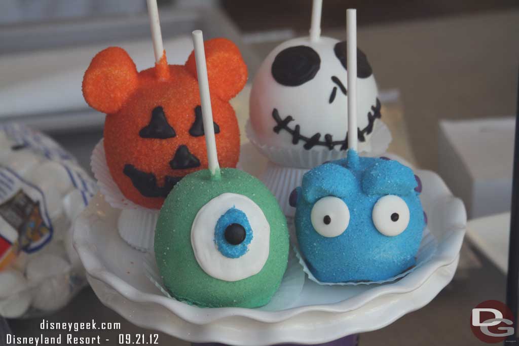 Some of the Halloween inspired apples.