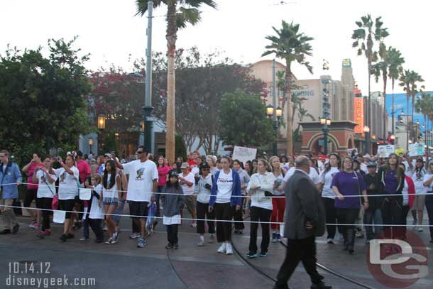 The walkers were released in waves.  Here is the next group coming up to the starting line.