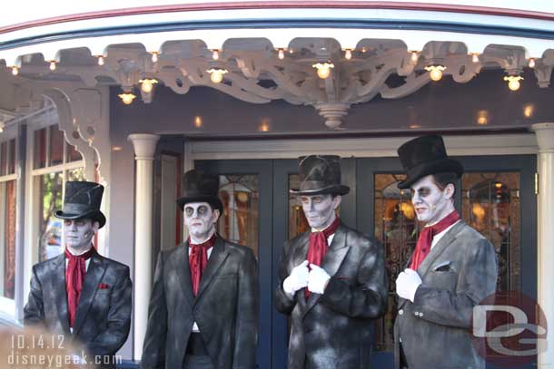 On Main Street the Cadaver Dans were out entertaining guests.