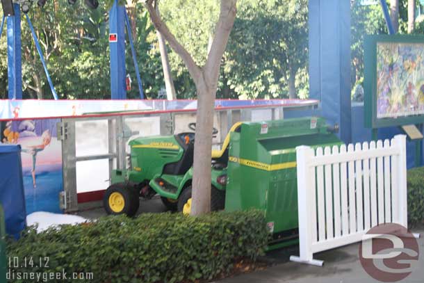 The zamboni machine.