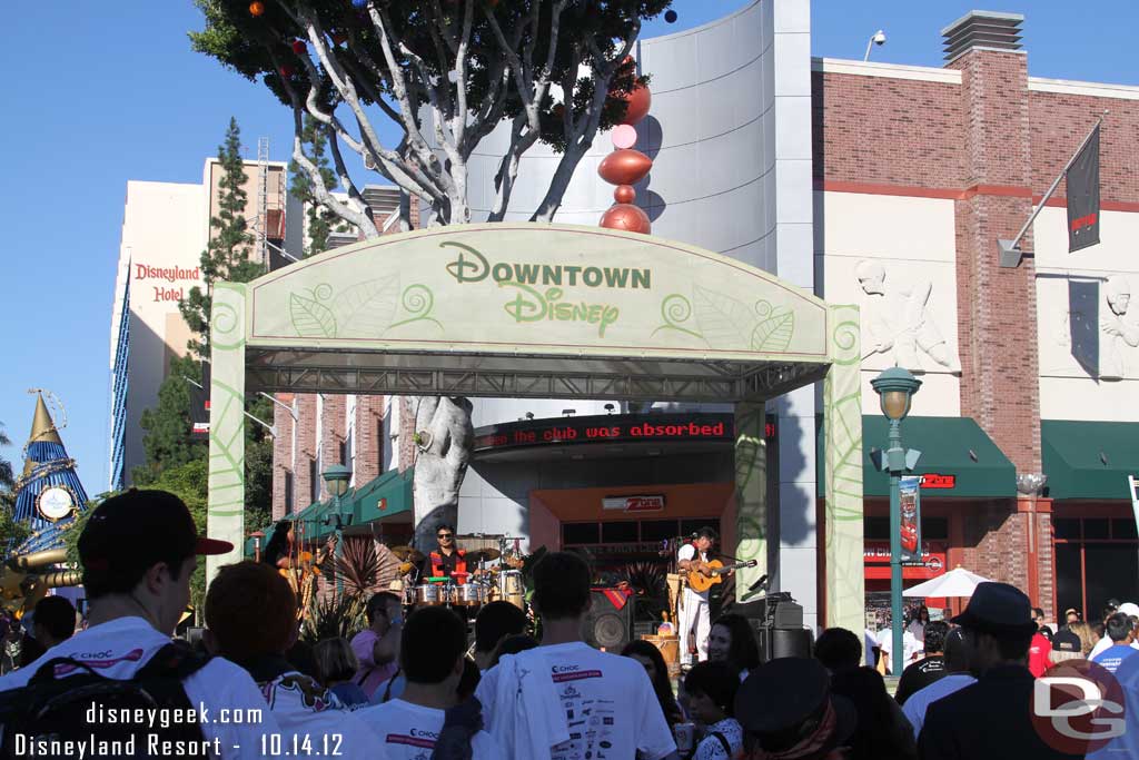 Also a band performing on the stage.