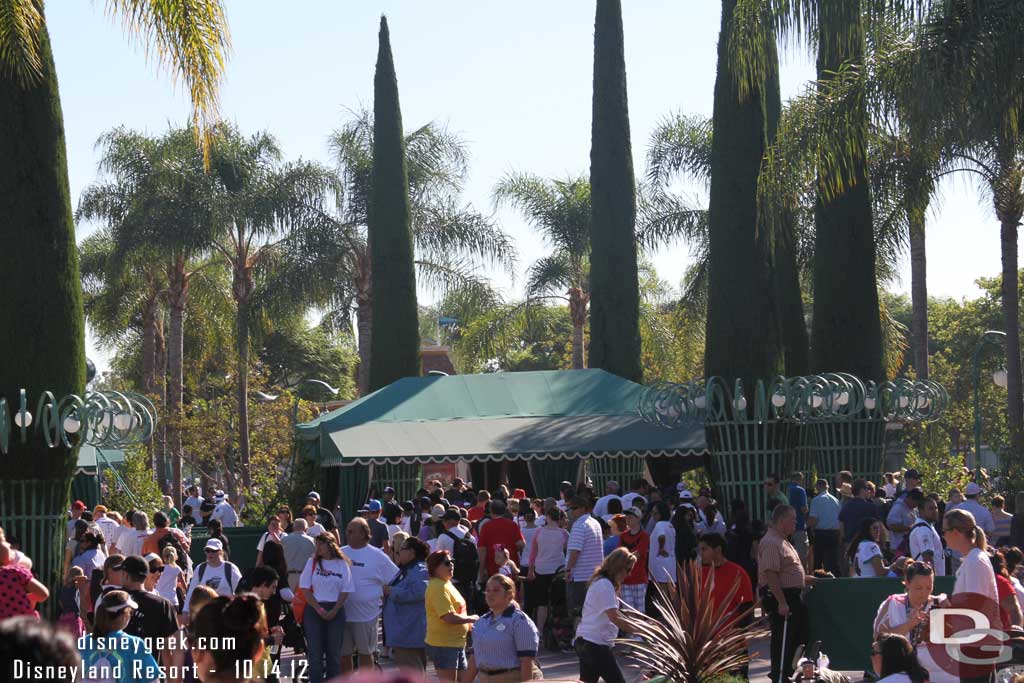 Getting to the parks was a challenge with the walkers still crossing to head for Downtown Disney and security lines backed up as those that had finished as well as regular day guests were trying to get into the parks.  CMs were doing an ok job of playing traffic cop to keep everyone moving.