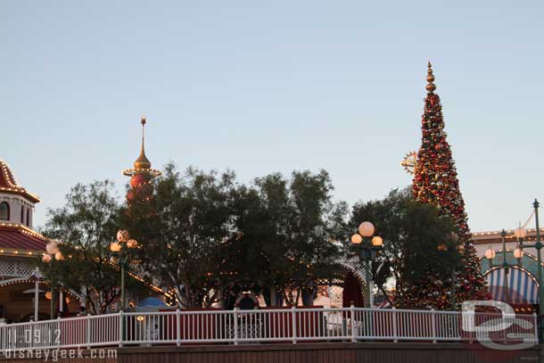 Donald is out on the Pier for pictures this year since Santa is on Buena Vista Street.