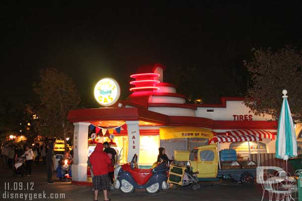 The painting of the Goofy Gas station is done.  The Christmas decorations are not up on it.