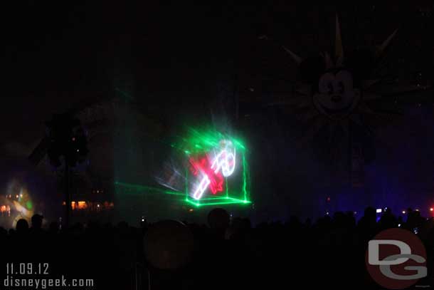 World of Color features the Prep and Landing preshow segment now.