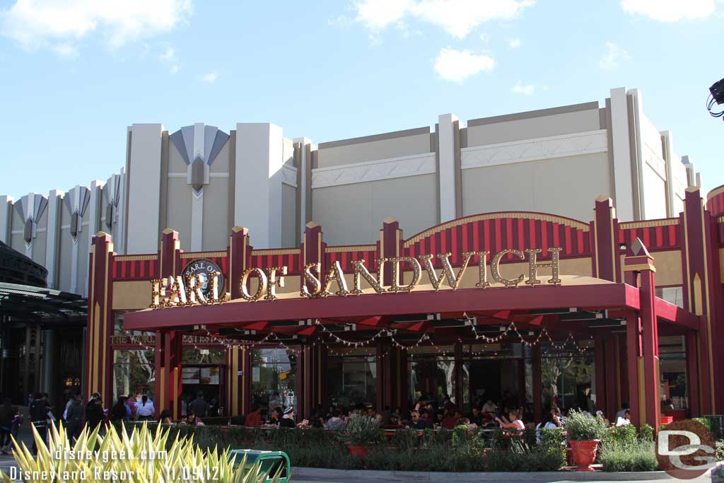 Earl of Sandwich has opened since my last visit and it was crowded.