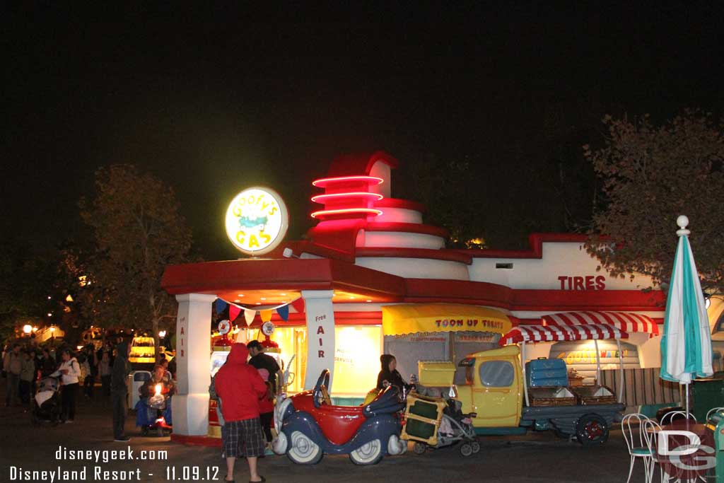 The painting of the Goofy Gas station is done.  The Christmas decorations are not up on it.