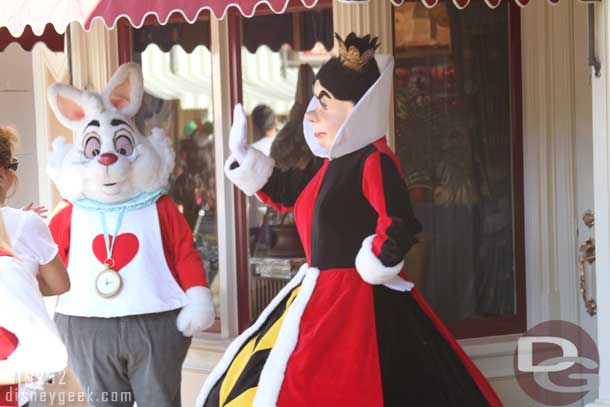 The Queen of Hearts and White Rabbit were not in the holiday spirit but were out for pictures.