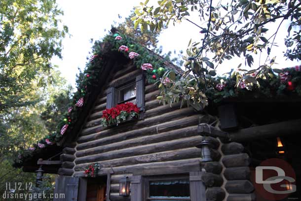 Santa has moved from the cabin to the Jamboree so its nice and quiet inside.