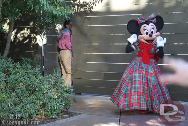 Minnie heading backstage.