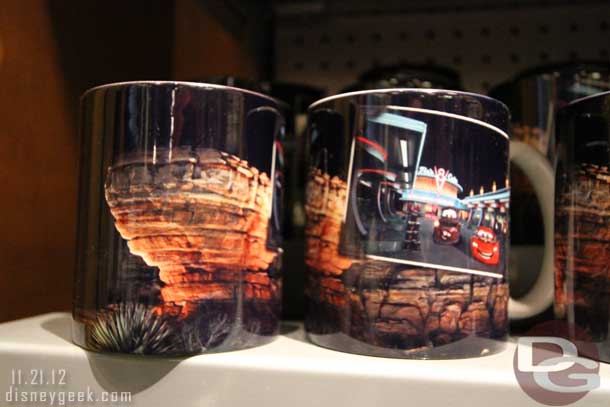 A better picture of the mugs.