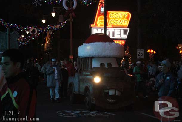 Santa Mater passing by.