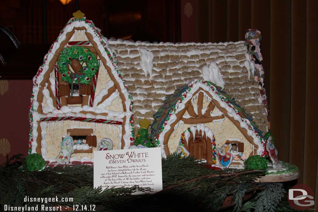 Stopped by the Carthay, the gingerbread cottage in the lounge.