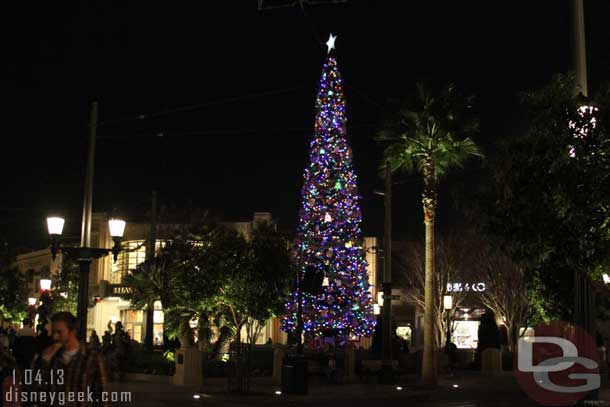 Buena Vista Street on my way out.. one last look at the tree.